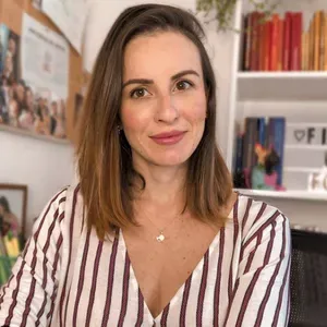Capa: 100 Passos Valeska Bruzzi