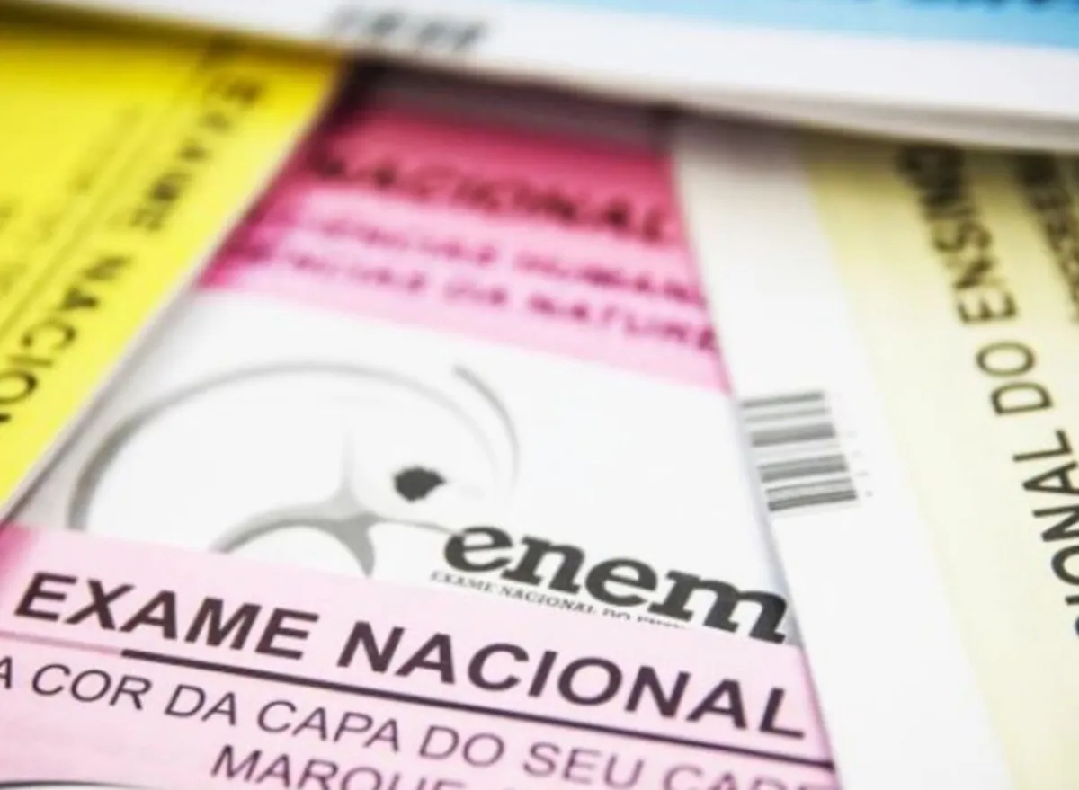 Capa: ENEM (2020) (2021) Volume 01 – Estrategia Vestibular