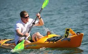 Capa: Kayaking: Adventurous Sport