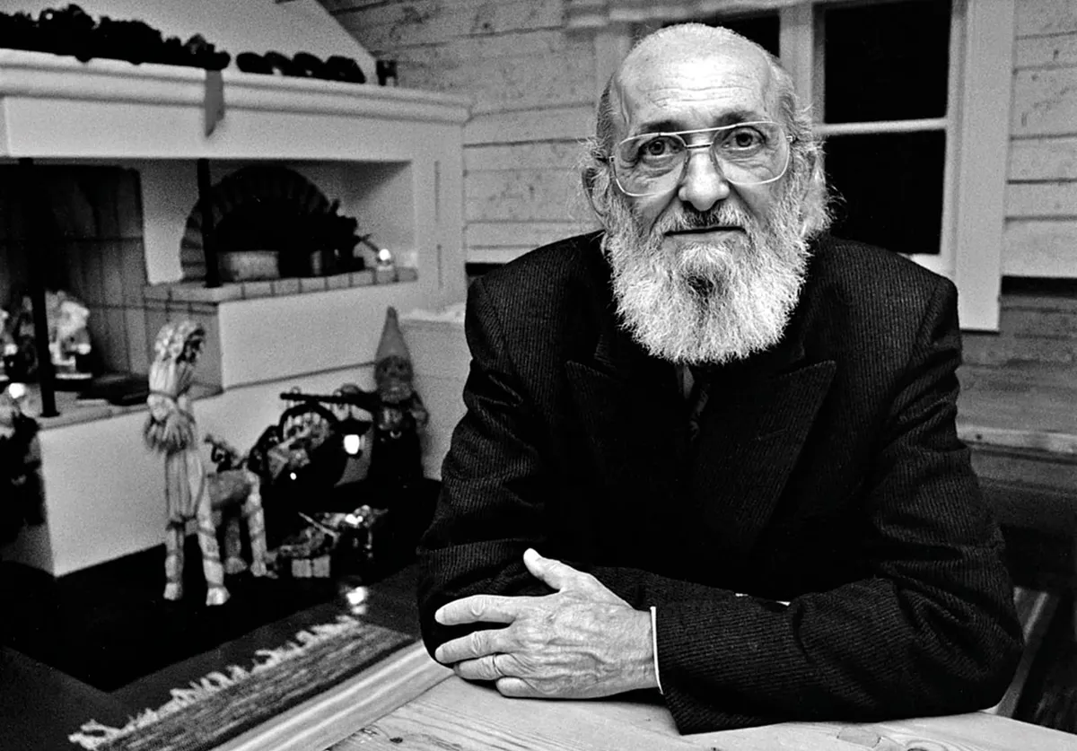 Capa: Desconstruindo Paulo Freire – Brasil Paralelo