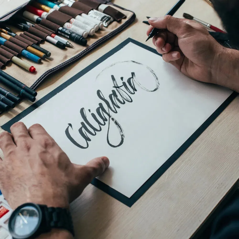 Capa: Curso de Caligrafia – Instituto Universal Brasileiro